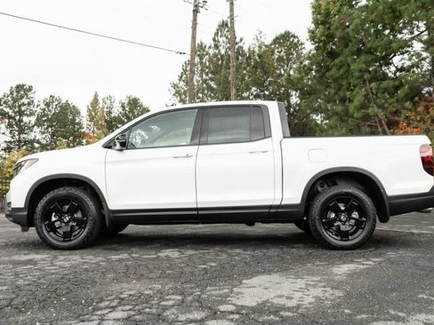 New 2026 Honda Ridgeline Black Edition image 5