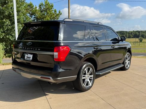 Used 2023 Ford Expedition XLT AWD/4WD image 6