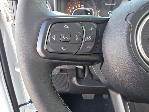 New 2026 Jeep Gladiator Sport image 17