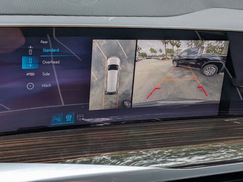 New 2026 Cadillac Escalade Luxury AWD/4WD image 35