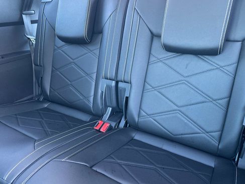 New 2026 Volkswagen Atlas SE FWD image 14
