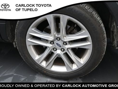 Used 2017 Ford Explorer Limited w/ Equipment Group 301A FWD image 14