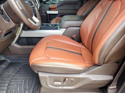 Used 2020 Ford F250 King Ranch w/ King Ranch Ultimate Package AWD/4WD image 23