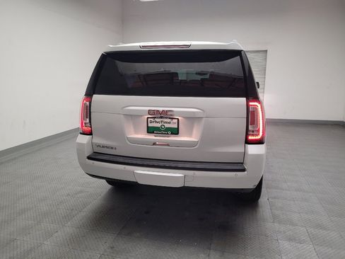 Used 2018 GMC Yukon SLT w/ Premium Edition RWD image 7