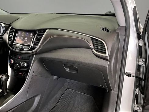 Used 2020 Chevrolet Trax LS w/ Tint and Cruise Package AWD/4WD image 21