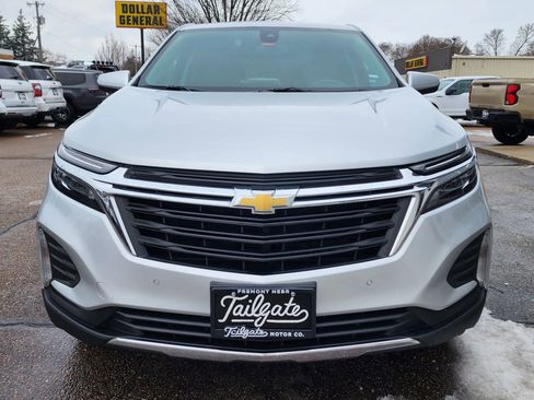 Used 2022 Chevrolet Equinox LT image 3
