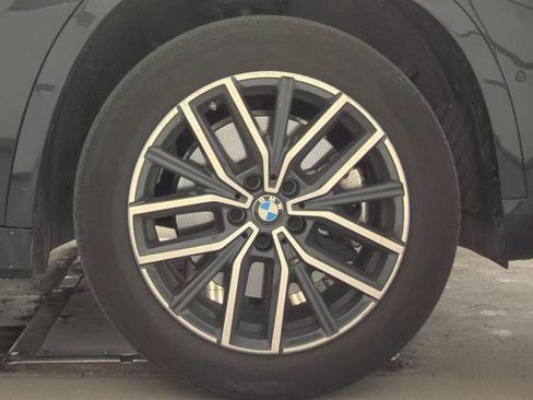 Used 2025 BMW X1 xDrive28i image 8