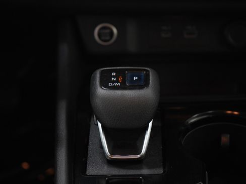 Used 2021 Nissan Rogue S AWD/4WD image 19