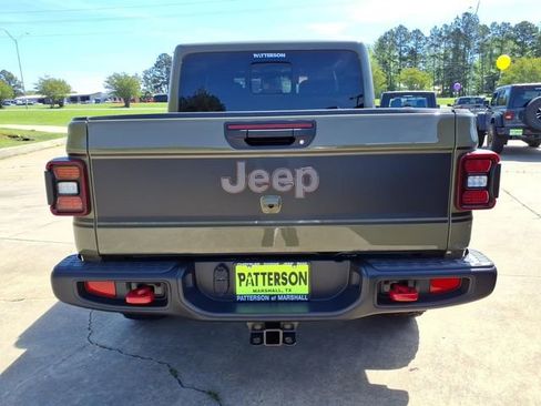 New 2026 Jeep Gladiator Rubicon image 3