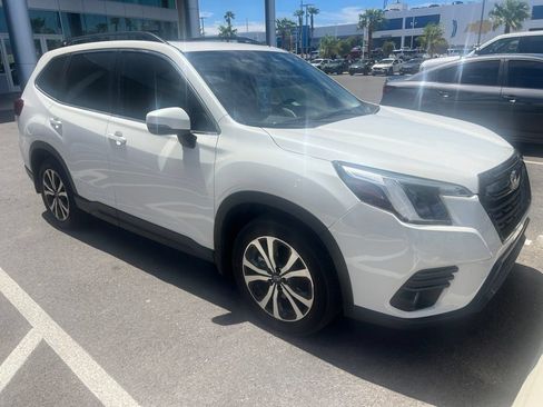 Used 2022 Subaru Forester Limited w/ Popular Package #2 AWD/4WD image 2