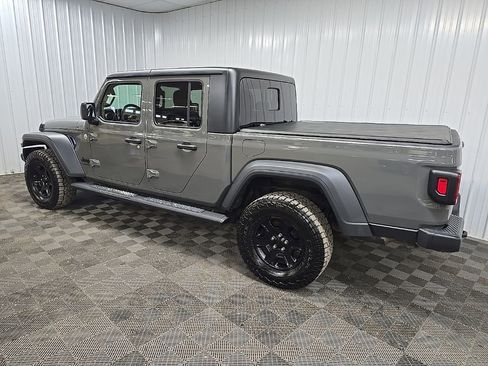 Used 2020 Jeep Gladiator Sport w/ Quick Order Package 24S image 4