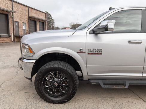 Used 2016 RAM 2500 Laramie image 4