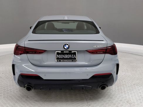 Used 2026 BMW 430i Coupe w/ M Sport Package RWD image 7
