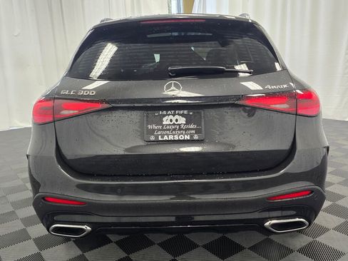 New 2026 Mercedes-Benz GLC 300 4MATIC image 5