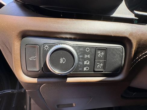 Used 2021 Ford Explorer King Ranch w/ Premium Technology Package AWD/4WD image 42