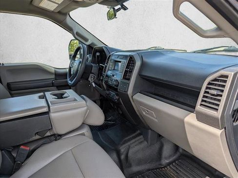 Used 2022 Ford F250 XL w/ Power Equipment Group image 22