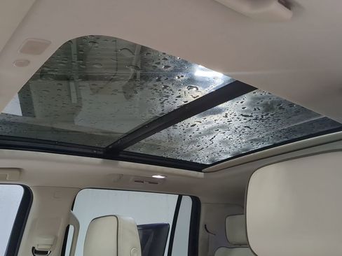 Used 2023 GMC Yukon XL Denali image 34