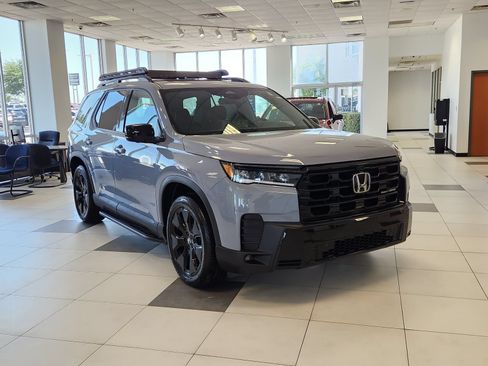 New 2026 Honda Pilot Black Edition image 1
