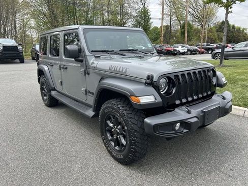 Used 2023 Jeep Wrangler Unlimited Sport AWD/4WD image 2