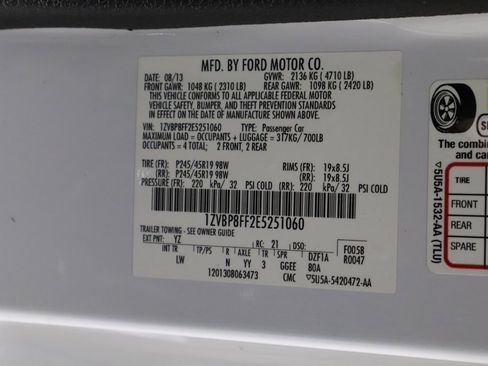 Used 2014 Ford Mustang GT Premium w/ Electronics Package RWD image 40