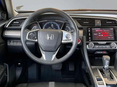 Used 2017 Honda Civic EX image 8