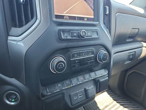 Used 2022 Chevrolet Silverado 1500 Custom RWD image 21