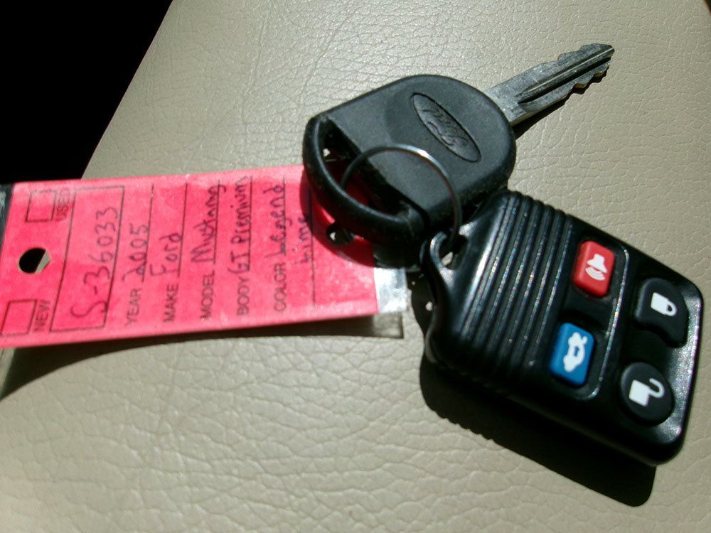 Used 2005 Ford Mustang GT RWD image 13