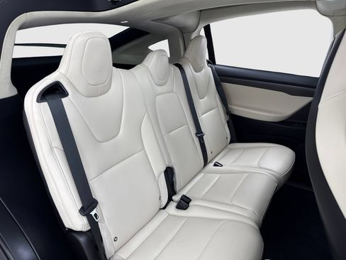 Used 2018 Tesla Model X 100D AWD/4WD image 48