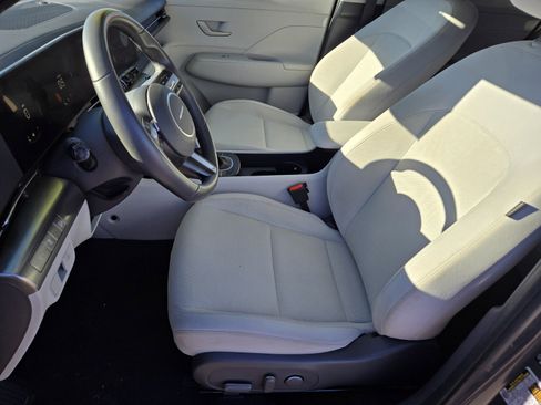 Used 2024 Hyundai Kona SEL image 10