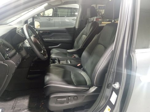 Used 2023 Honda Odyssey Elite image 13