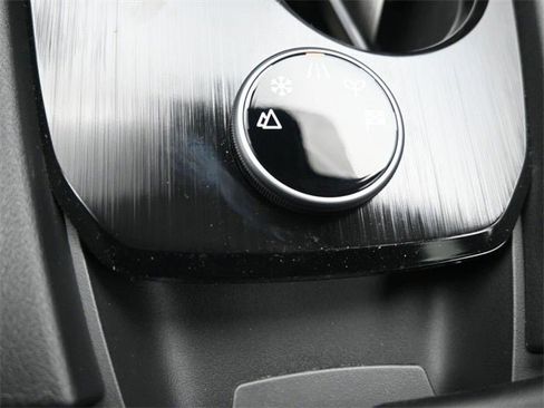 New 2026 Nissan Rogue SV image 22