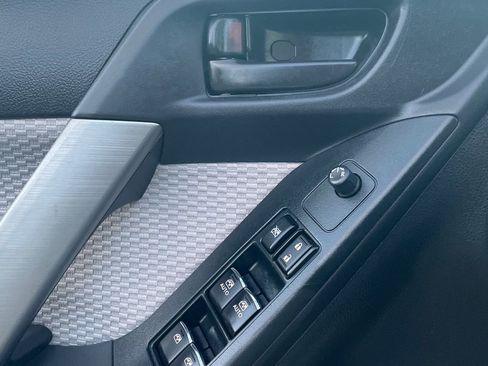 Used 2018 Subaru Forester 2.5i w/ Alloy Wheel Package image 19