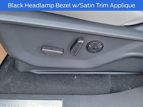 New 2025 Ford Expedition Platinum w/ Platinum Ultimate Package image 31