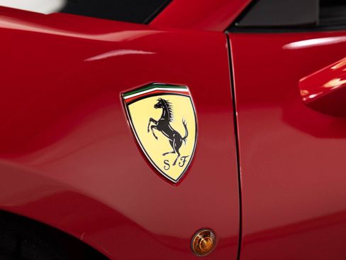 Certified 2020 Ferrari 488 Pista Spider RWD image 37