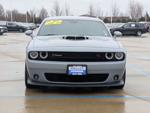 Used 2022 Dodge Challenger R/T Scat Pack w/ Shaker Package image 3
