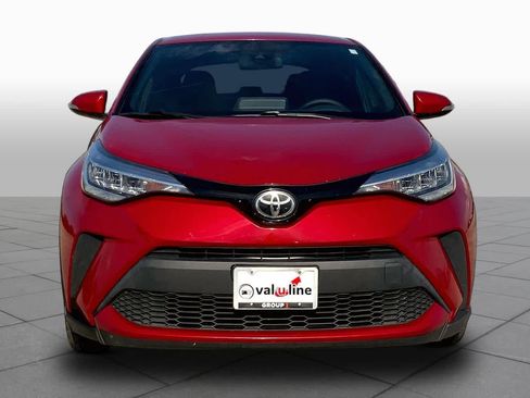 Used 2020 Toyota C-HR XLE FWD image 4