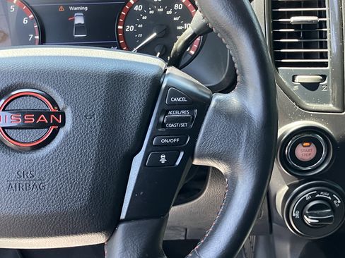Used 2023 Nissan Titan PRO-4X w/ Pro-4x Convenience Package AWD/4WD image 22