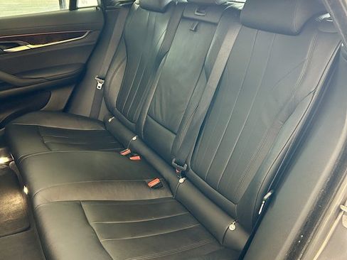 Used 2017 BMW X6 sDrive35i RWD image 16