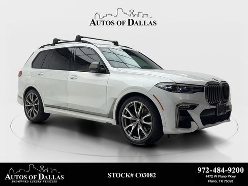 Used 2020 BMW X7 M50i w/ Dynamic Handling Package AWD/4WD image 1