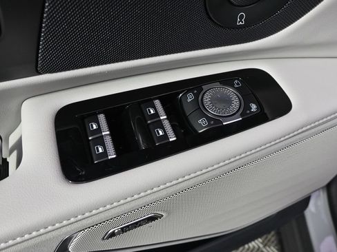 New 2026 Lincoln Nautilus Reserve w/ Jet Appearance Package AWD/4WD image 23