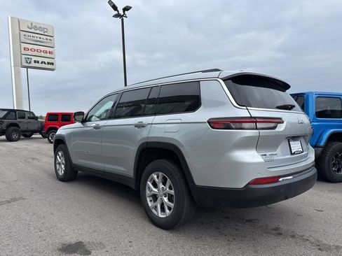 Used 2023 Jeep Grand Cherokee L Limited AWD/4WD image 5