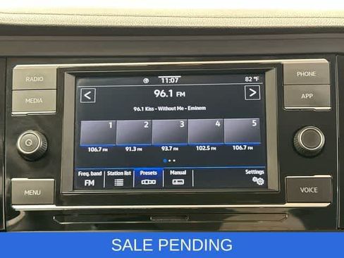 Used 2024 Volkswagen Jetta SE FWD image 11