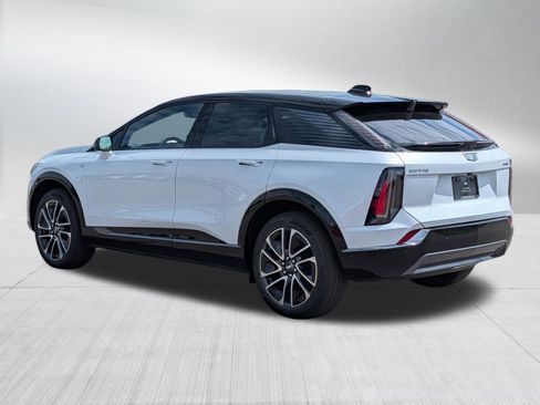 New 2026 Cadillac Optiq Sport 1 w/ LPO, Floor Liner Package AWD/4WD image 4