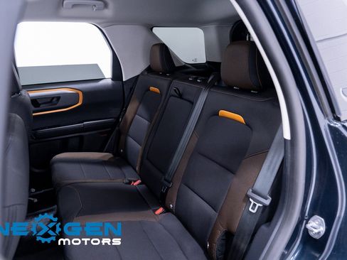 Used 2023 Ford Bronco Sport Badlands image 39