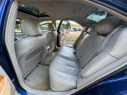 Used 2007 Toyota Camry XLE image 19