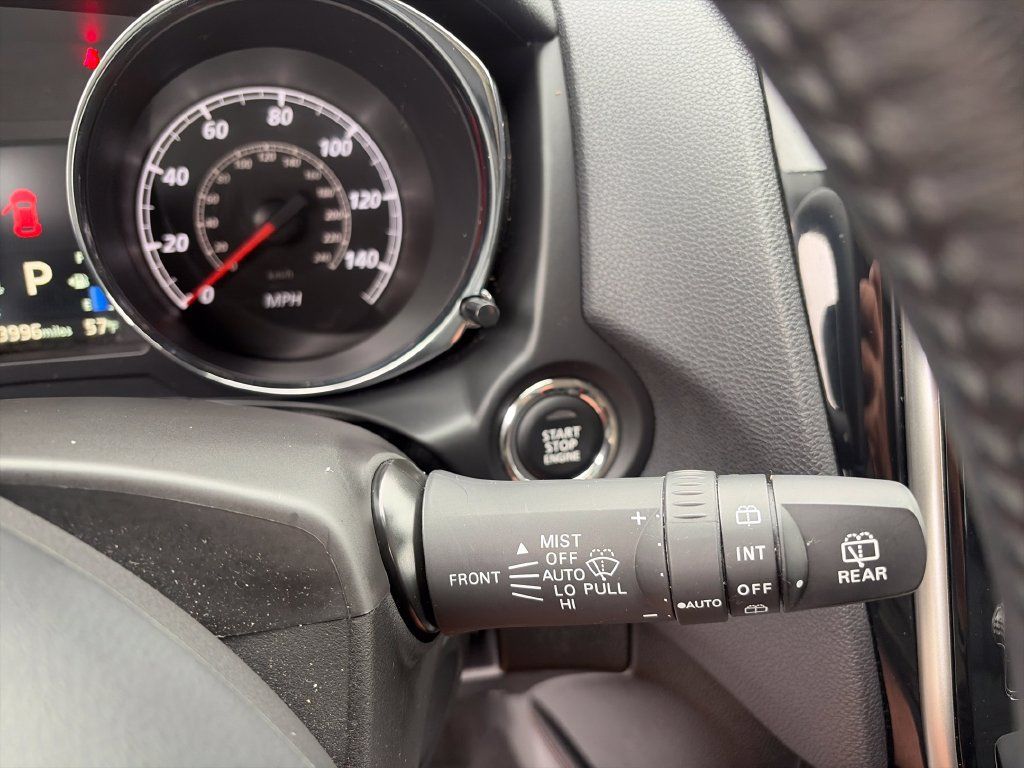 Used 2025 Mitsubishi Outlander Sport SE AWD/4WD image 33
