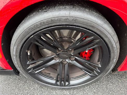Used 2020 Chevrolet Camaro ZL1 image 11