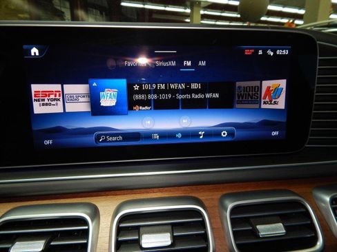 Used 2024 Mercedes-Benz GLE 53 AMG 4MATIC Coupe w/ AMG Night Package image 22