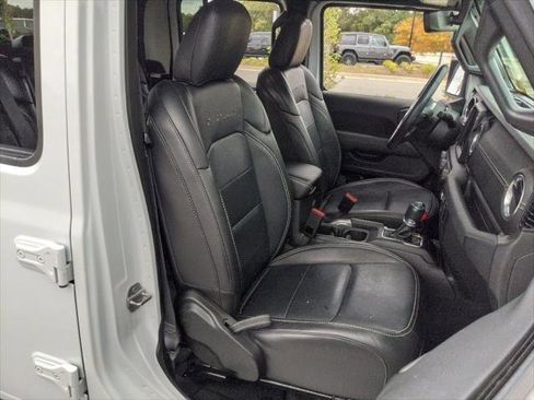 Certified 2022 Jeep Gladiator Overland w/ Popular Equipment Package image 44