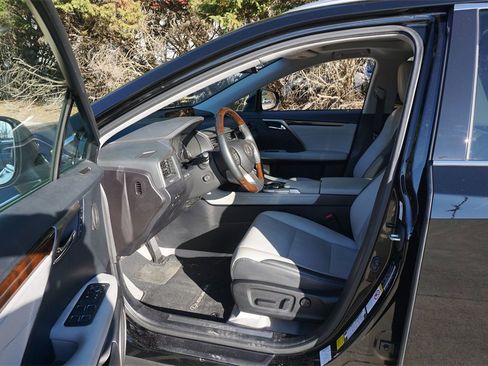 Used 2018 Lexus RX 350 FWD image 2